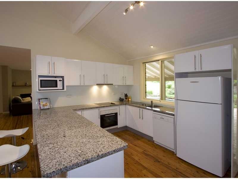 4 Pinus Ave, Glenorie NSW 2157