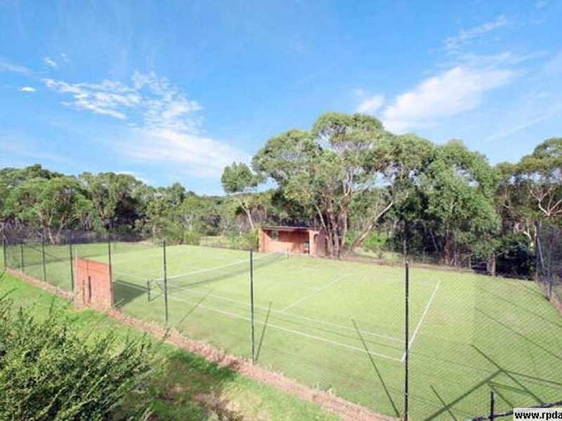 11 Robson Rd, Kenthurst NSW 2156