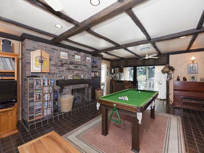 11 Lang Road, Kenthurst NSW 2156