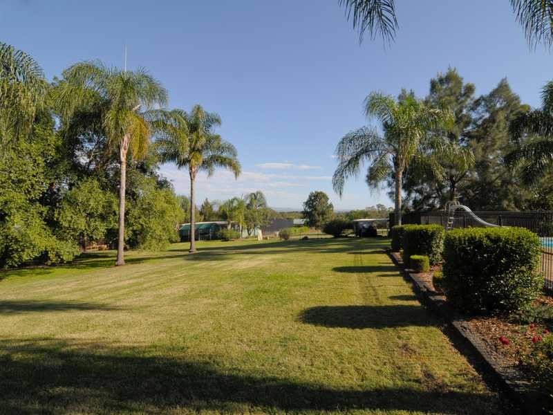 171 Glenidol Rd, Oakville NSW 2765