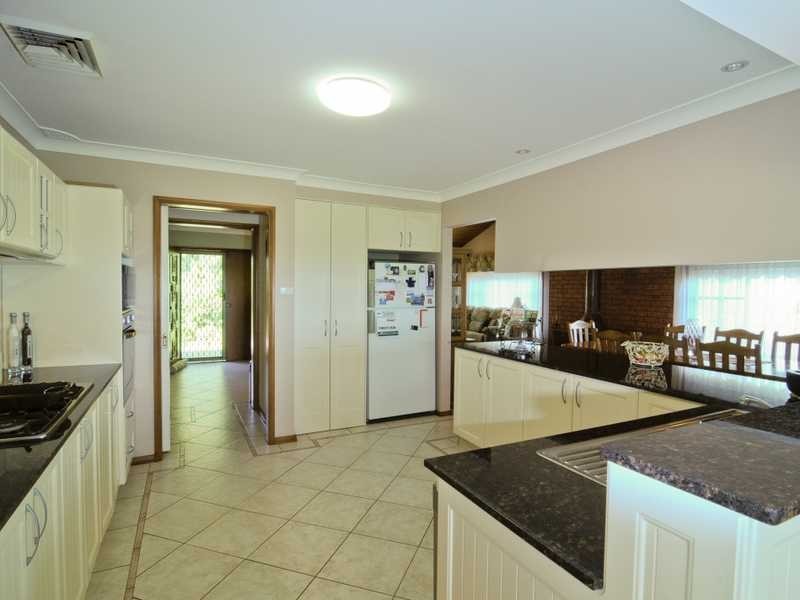 171 Glenidol Rd, Oakville NSW 2765