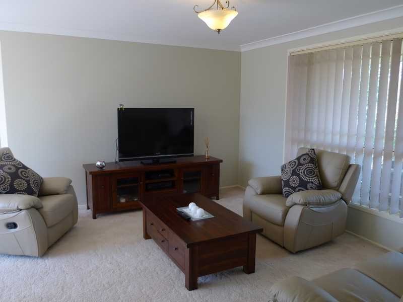 11 Wolseley Road, Mcgraths Hill NSW 2756