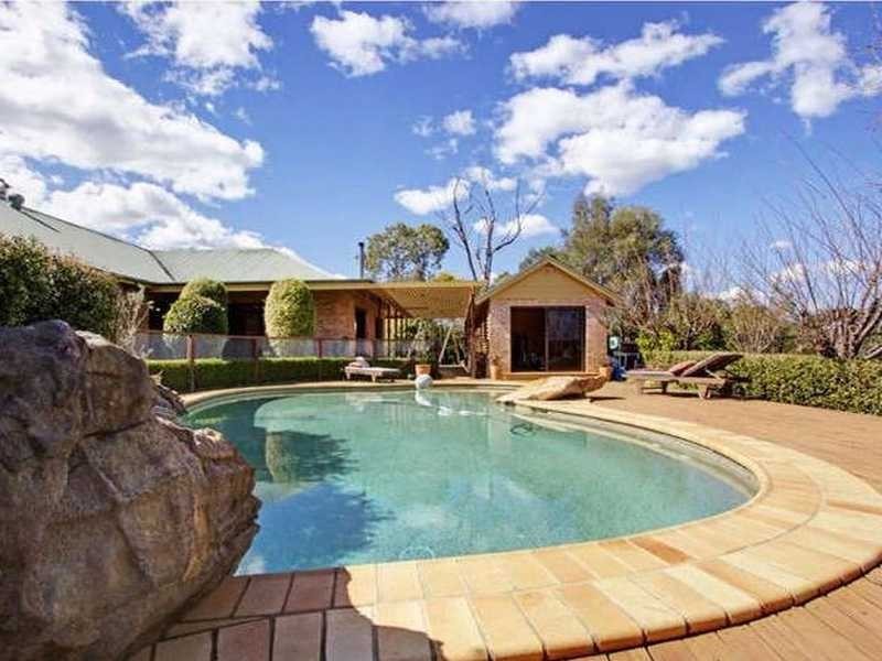 21 Parkcrest Pl, Kenthurst NSW 2156