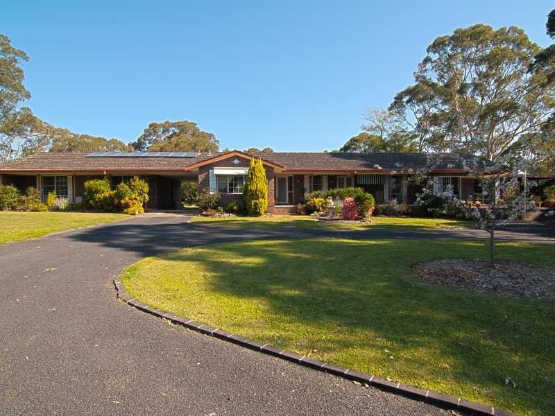 35 Blue Gum Road, Kenthurst NSW 2156