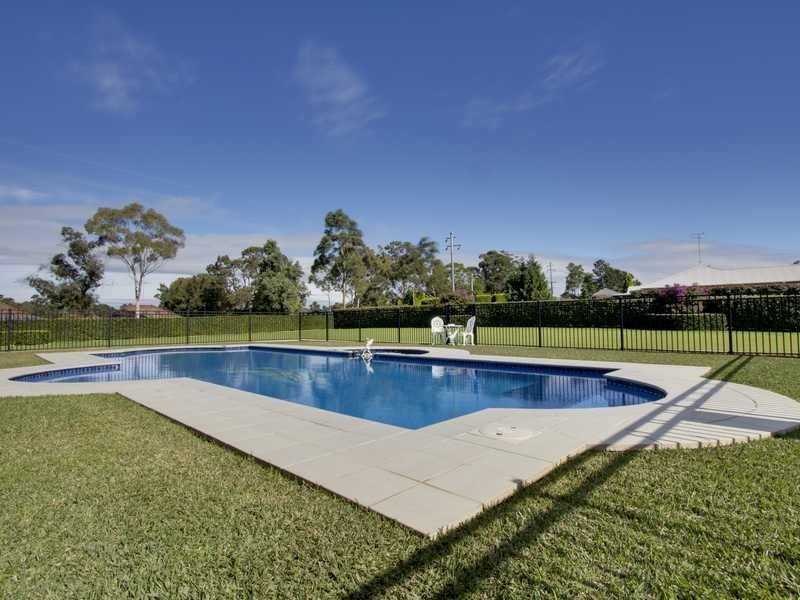 2 Sandpiper Place, Kenthurst NSW 2156