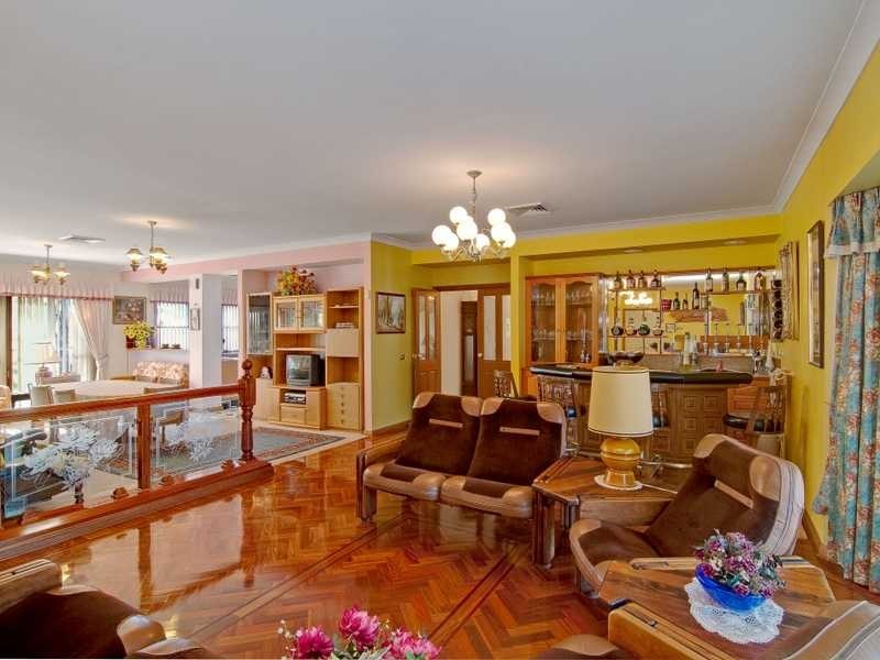 7 Hynds Rd, Box Hill NSW 2765