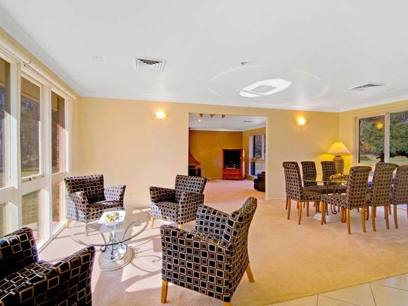 17 Glenidol Rd, Oakville NSW 2765