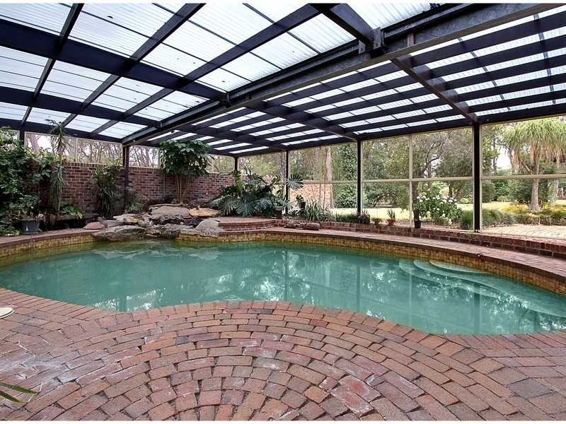 2 Whitehall Rd, Kenthurst NSW 2156