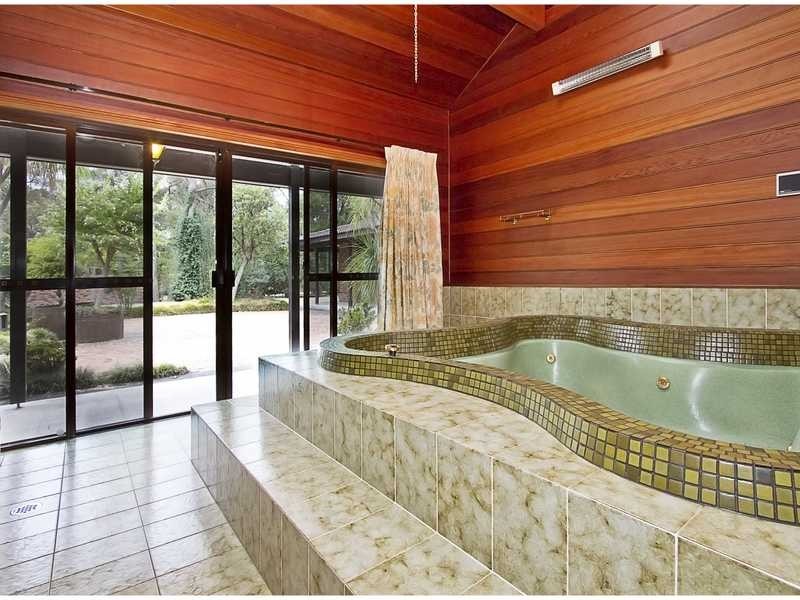 2 Whitehall Rd, Kenthurst NSW 2156