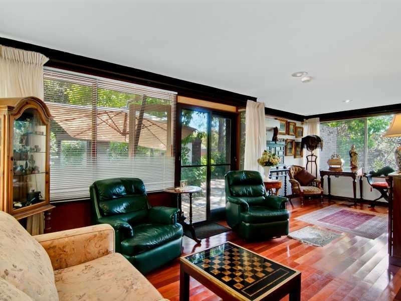 8 Lukas Avenue, Kenthurst NSW 2156