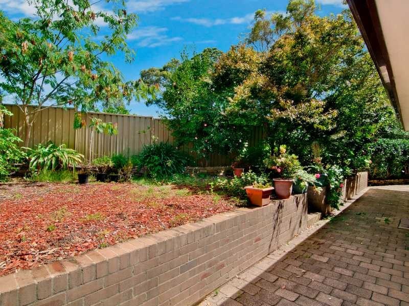 8 Lukas Avenue, Kenthurst NSW 2156