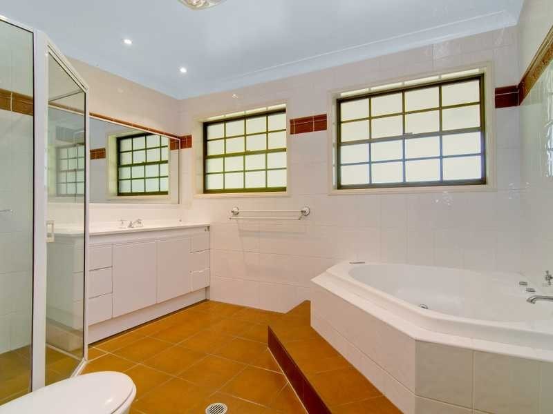 58 Hanckel Rd, Oakville NSW 2765