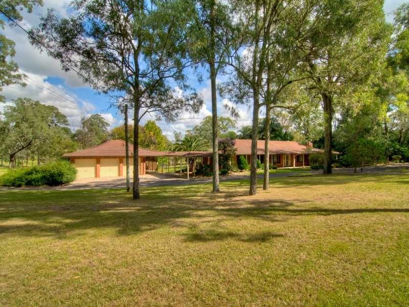 58 Hanckel Rd, Oakville NSW 2765