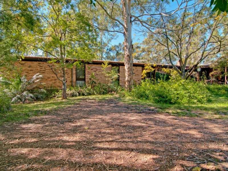 16 Campbell Road, Kenthurst NSW 2156