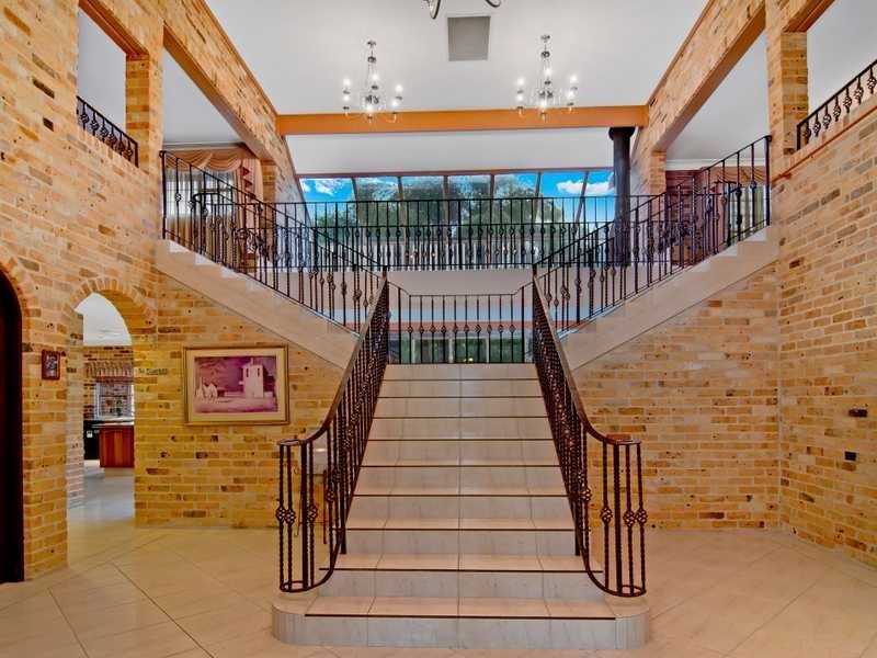 27 Volunteer Rd, Kenthurst NSW 2156