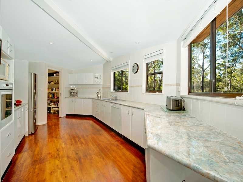 8 Grevillea Place, Kenthurst NSW 2156