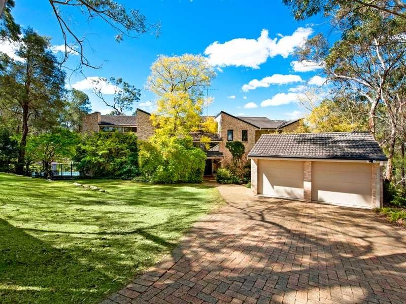 11 Binalong Road, Kenthurst NSW 2156