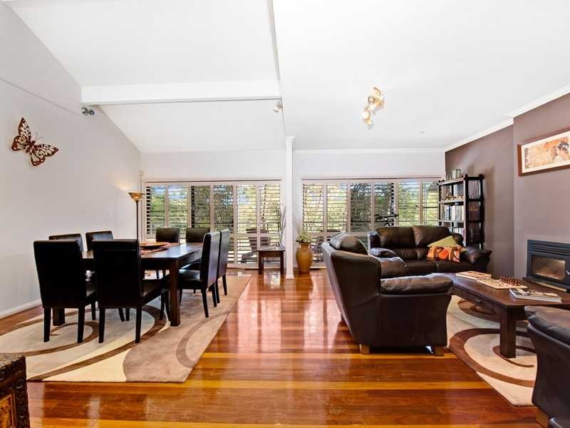 11 Binalong Road, Kenthurst NSW 2156