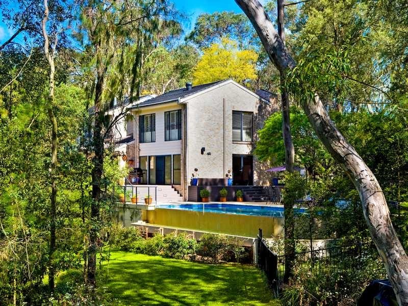 11 Binalong Road, Kenthurst NSW 2156