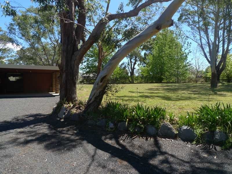 16 Ellendale Road, Kenthurst NSW 2156