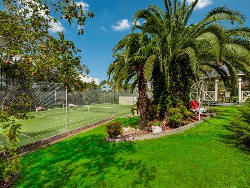8 Johnson Ave, Kenthurst NSW 2156