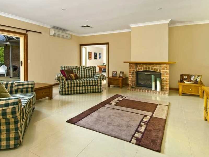 37 Volunteer Road, Kenthurst NSW 2156