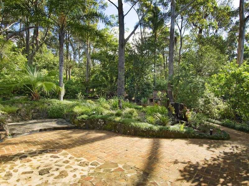 5 Bushland Place, Kenthurst NSW 2156