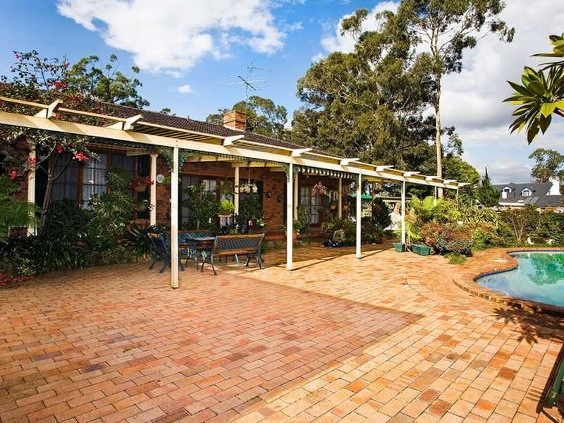 8 Yarrabin Road, Kenthurst NSW 2156
