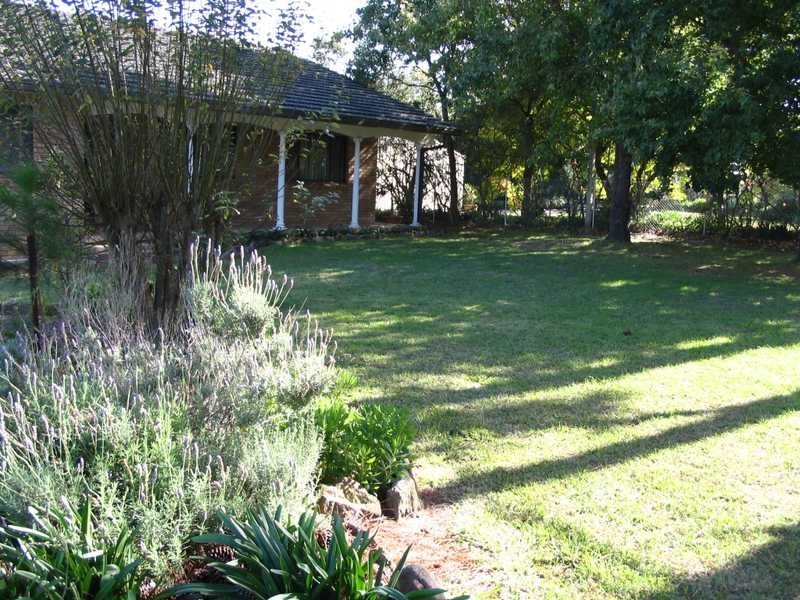 10 Park Road, Kenthurst NSW 2156