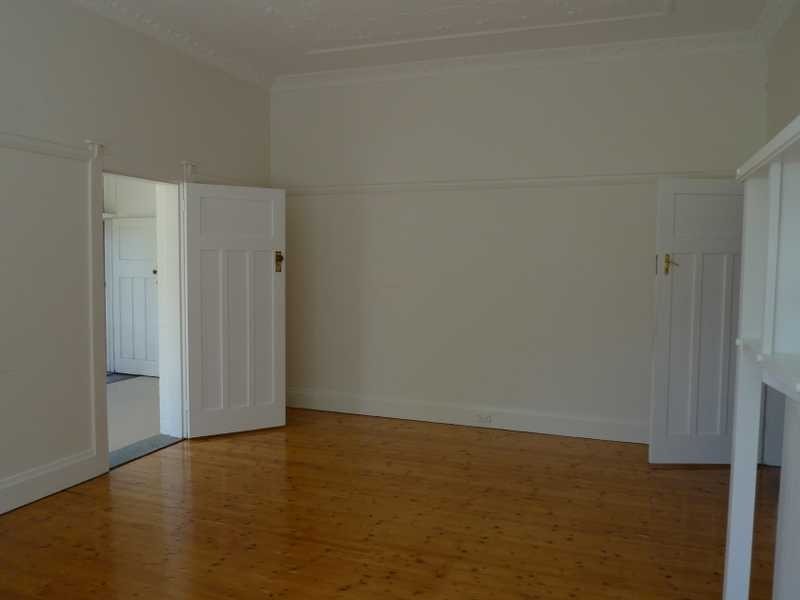 10 Rutledge St, Eastwood NSW 2122