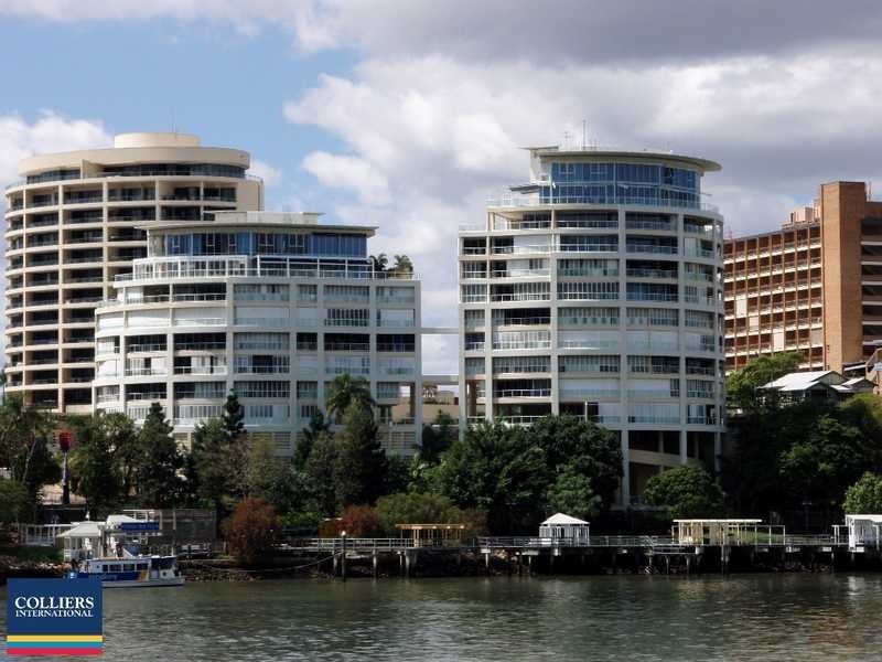 Unit 202/21 Pixley Street, Kangaroo Point QLD 4169