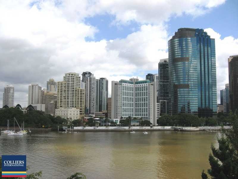 Unit 202/21 Pixley Street, Kangaroo Point QLD 4169