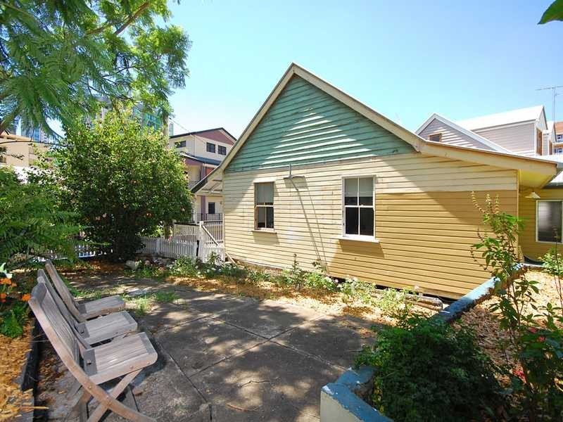 34 Terrace Street, Spring Hill QLD 4000