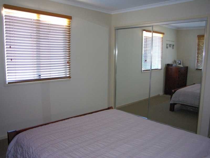 Flinders View QLD 4305