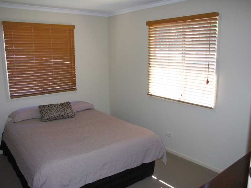 Flinders View QLD 4305