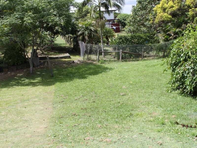 4 Carter Street, North Ipswich QLD 4305