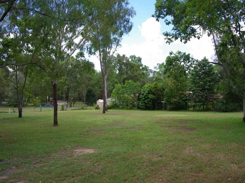 19a Ash Street, Yamanto QLD 4305