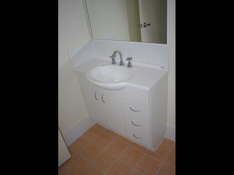 92 Jacaranda Drive, Yamanto QLD 4305