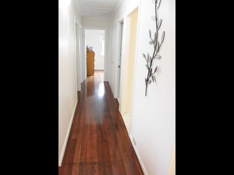 1 Holt Street, Brassall QLD 4305