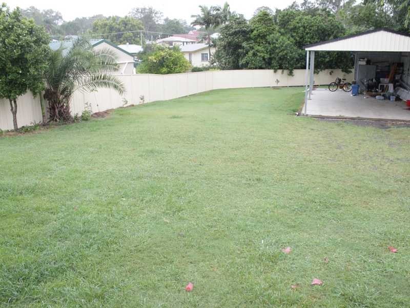1 Holt Street, Brassall QLD 4305