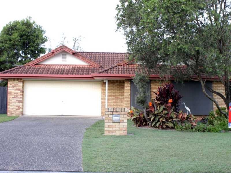 15 Kelso Close, Yamanto QLD 4305