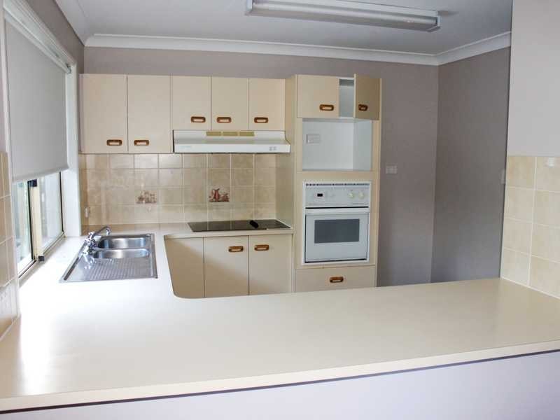 15 Kelso Close, Yamanto QLD 4305