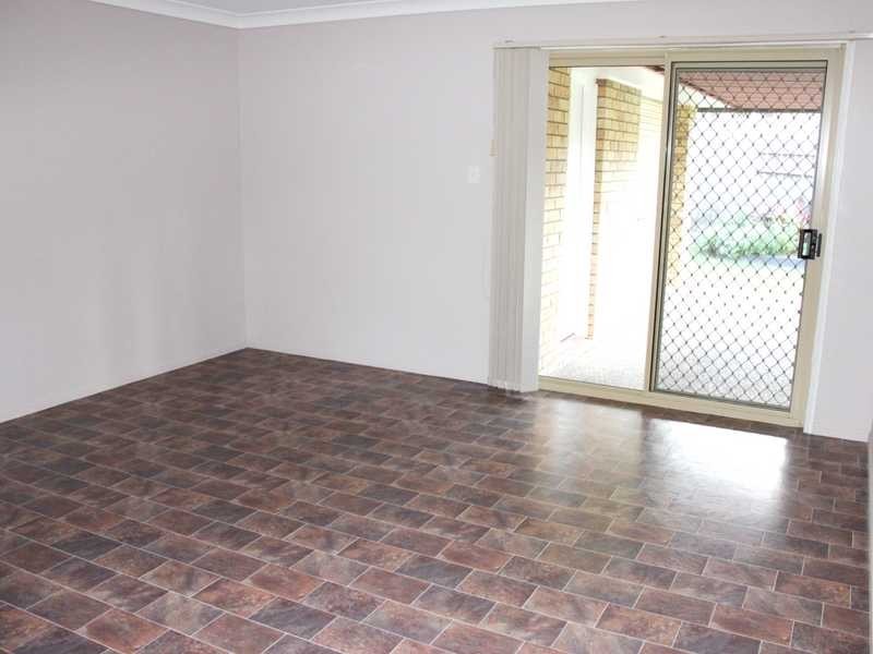 15 Kelso Close, Yamanto QLD 4305