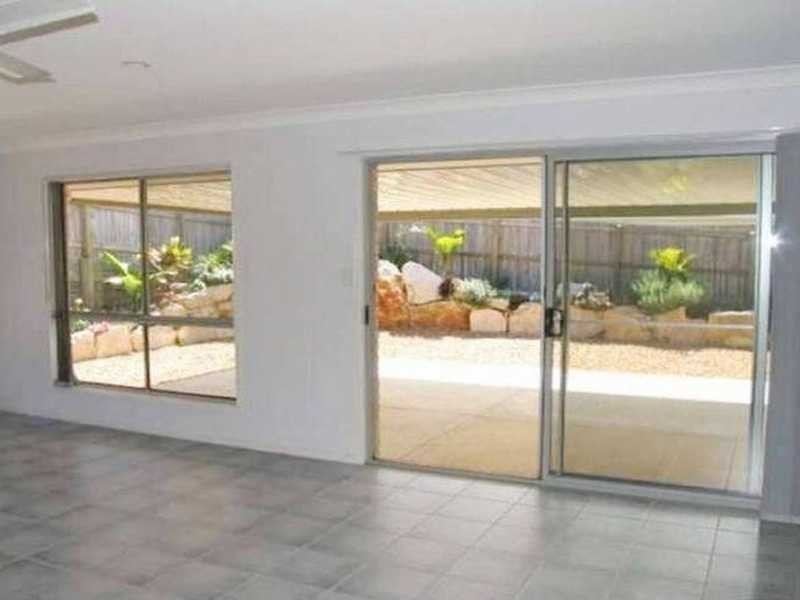 20 Palma Rosa Drive, Wulkuraka QLD 4305
