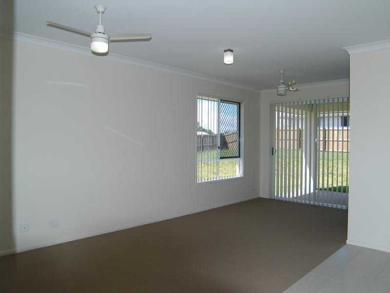32 Tulip Street, Yamanto QLD 4305