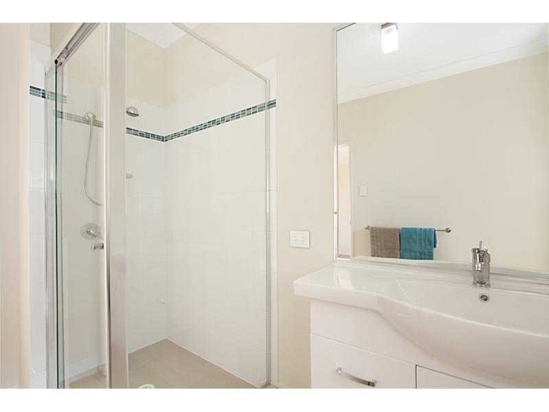 6 Lilly Court, Yamanto QLD 4305