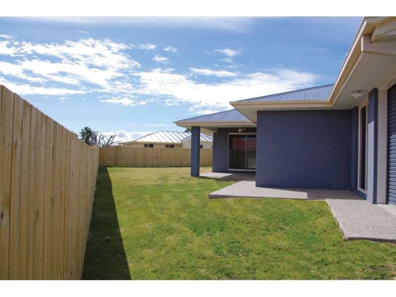 6 Lilly Court, Yamanto QLD 4305