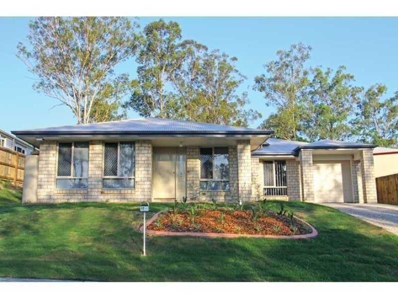 12 Bowen Place, Blackstone QLD 4304