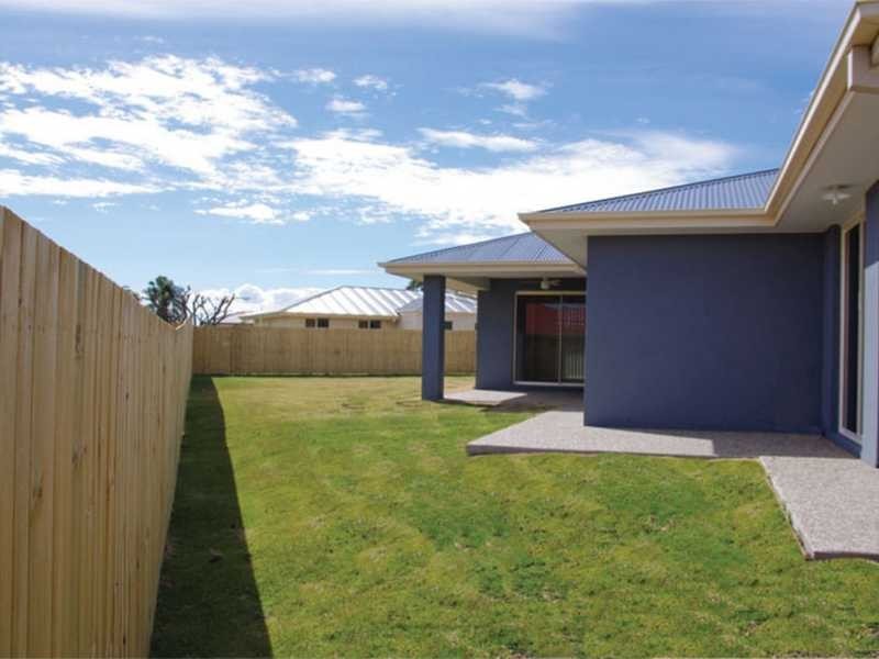 6 Lilly Court, Yamanto QLD 4305