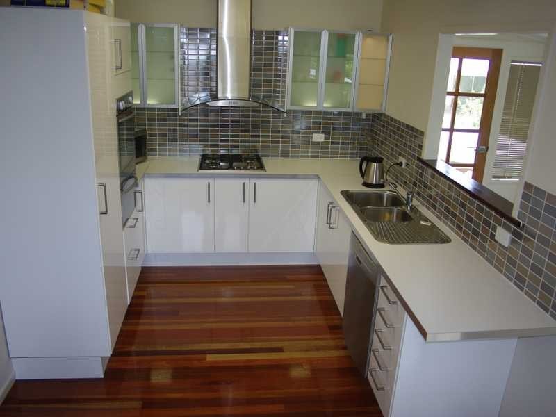 24 Nile Street, Riverview QLD 4303